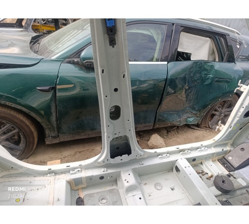 Порог со стойкой левый