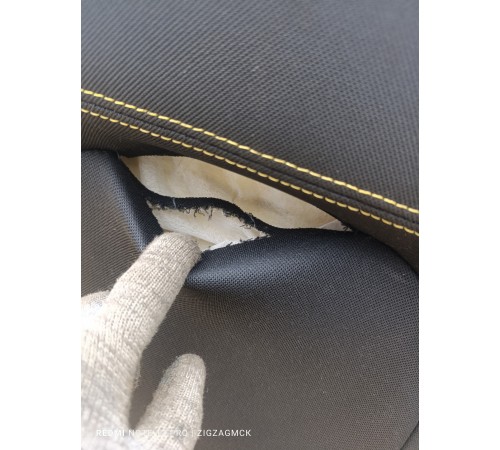 Сиденье переднее левое