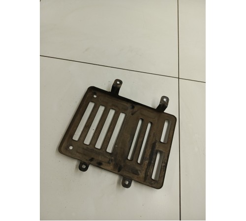 Кронштейн абсорбера топливной системы