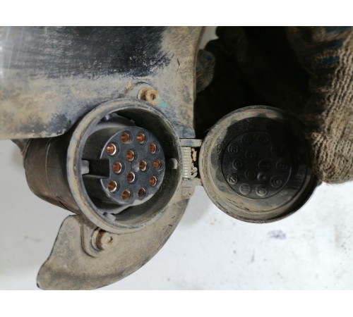 Розетка питания  прицепного устройства , фаркопа