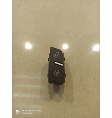 Кнопка центрального замка