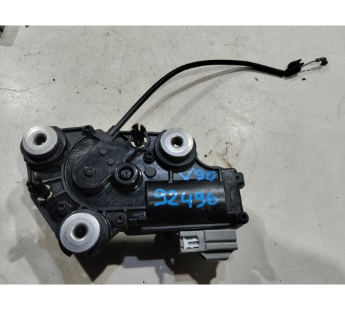 Моторчик открытия двери багажника