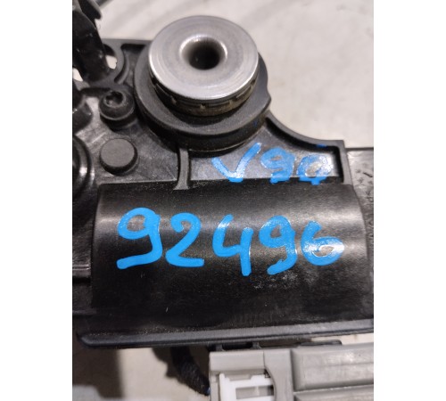 Моторчик открытия двери багажника