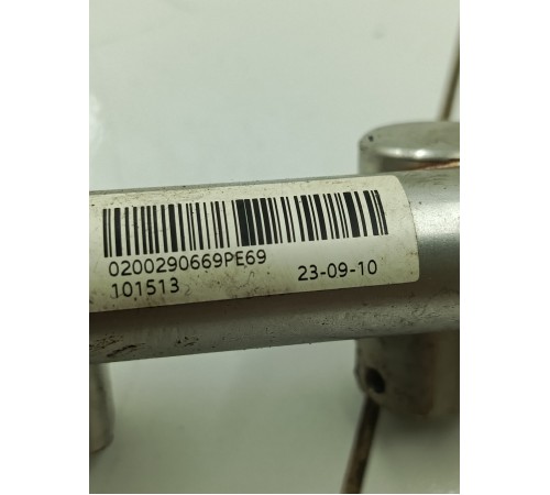 Рейка топливная (рампа)