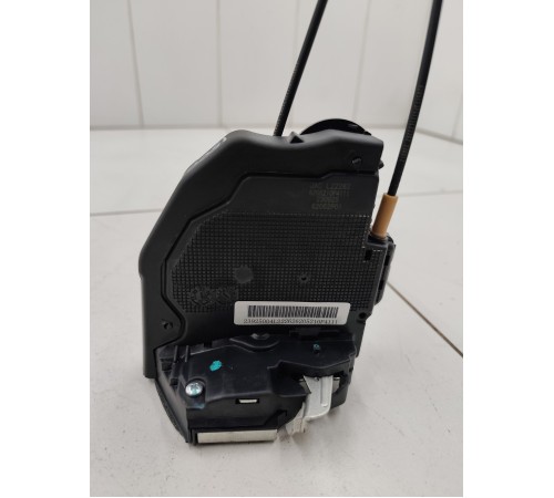 Замок двери задний правый