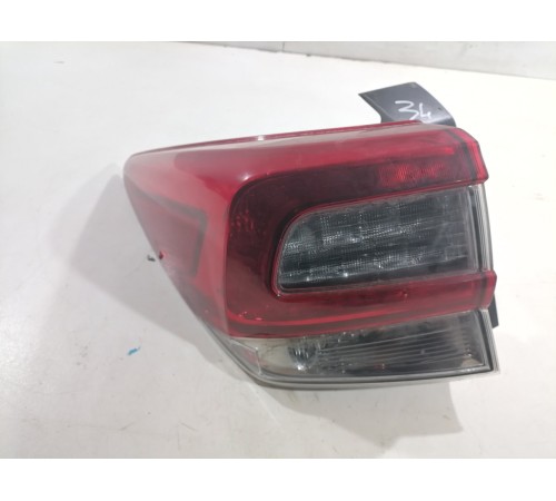 Фонарь задний левый наружный