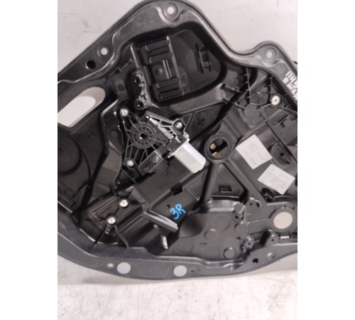 Стеклоподъемник задний правый