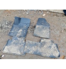 Комплект ковриков салона