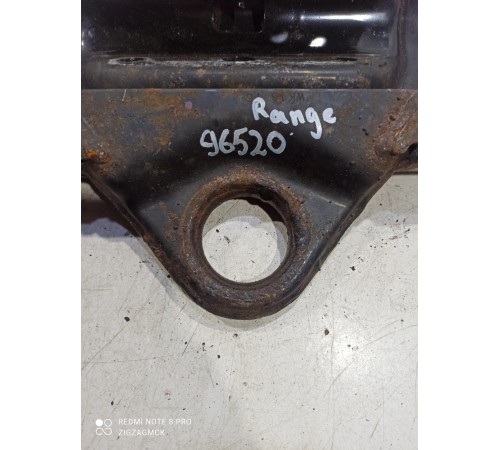 Кронштейн(крепление) кузова