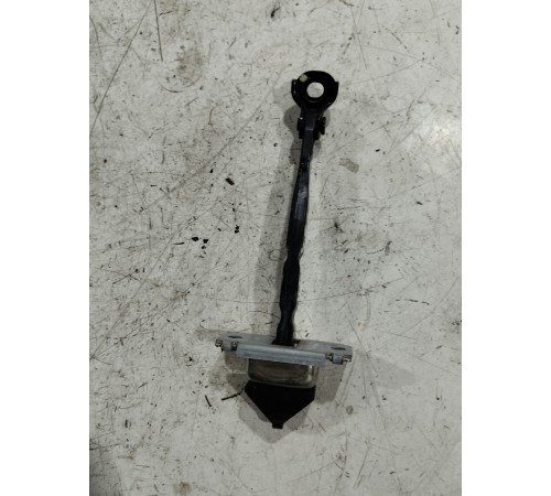 Ограничитель двери передний левый