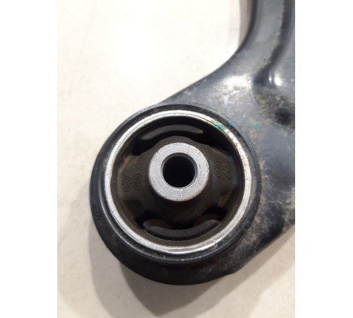 Рычаг подвески (задний левый)