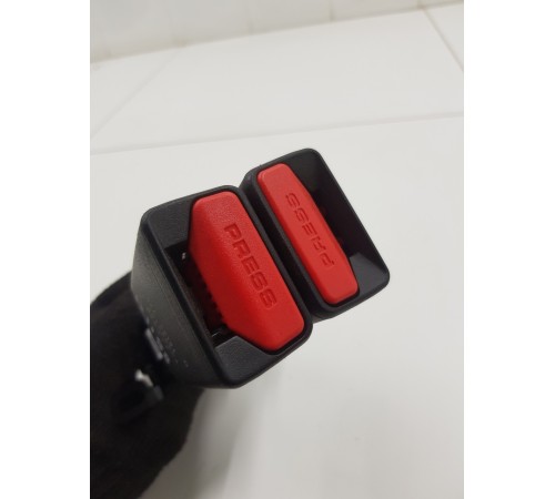 Ответная часть ремня безопасности задняя правая