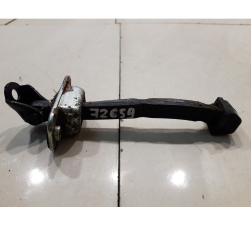 Ограничитель двери (передний, левый)