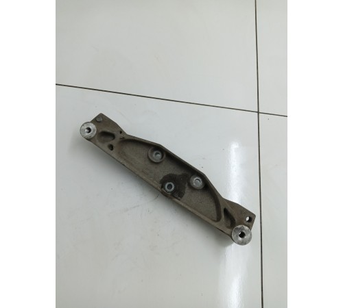 Кронштейн редуктора