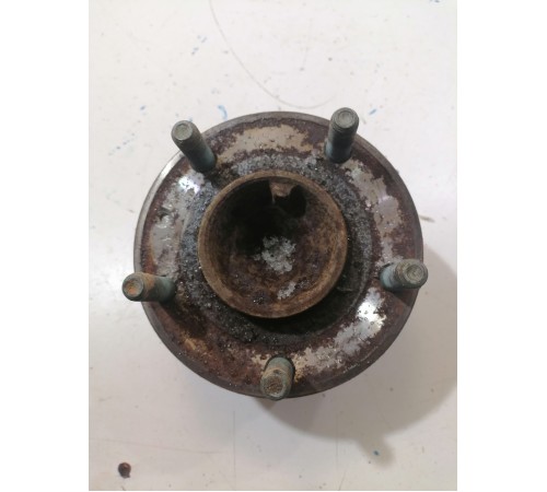 Ступица задняя правая