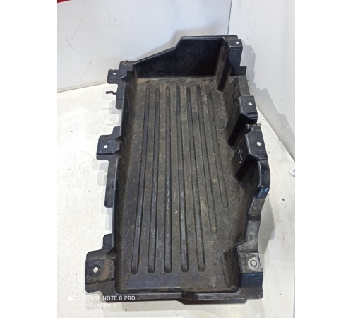 Накладка багажника