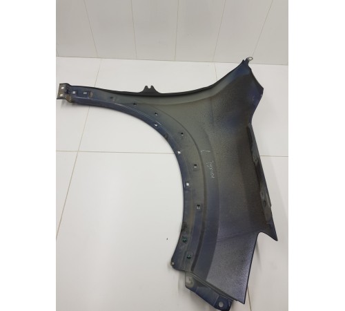 Крыло переднее левое