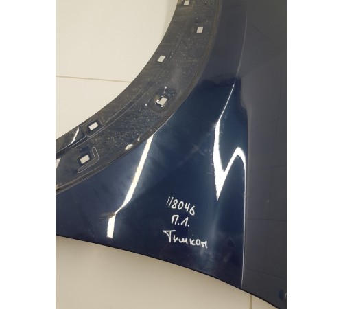 Крыло переднее левое