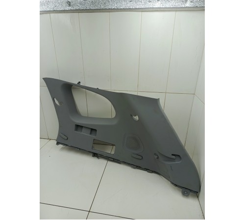 Обшивка стойки задняя правая верхняя