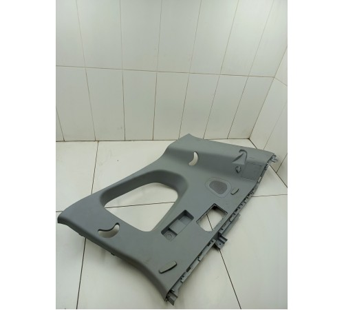 Обшивка стойки задняя правая верхняя