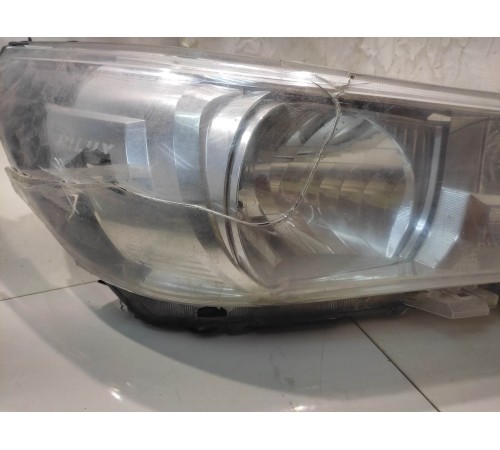 Фара (передняя,правая)