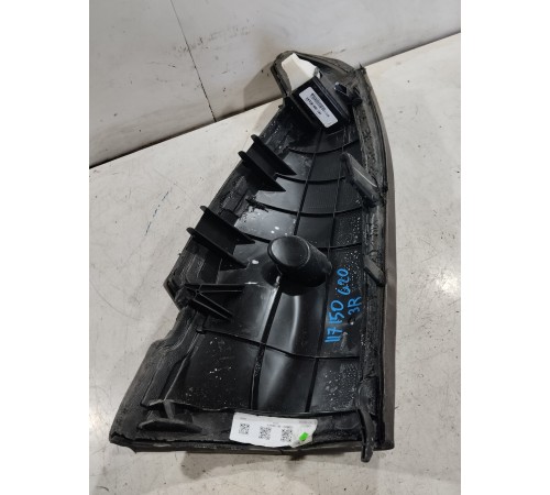 Накладка заднего сиденья правая