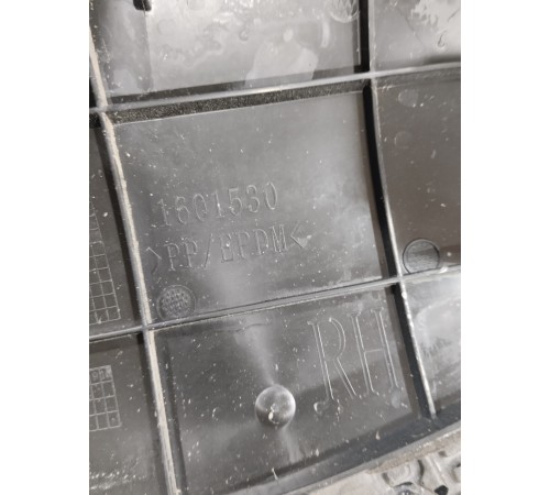 Накладка заднего сиденья правая