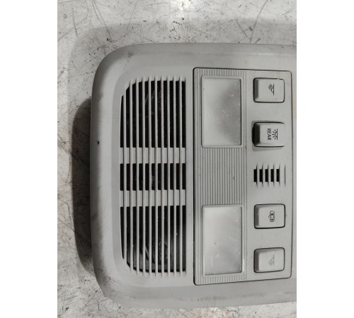 Плафон внутреннего освещения передний с многофункциональными кнопками