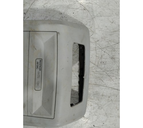 Плафон внутреннего освещения передний с многофункциональными кнопками