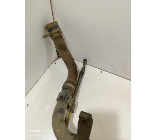 Горловина топливного бака