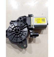 Моторчик стеклоподъемника (задний правый)