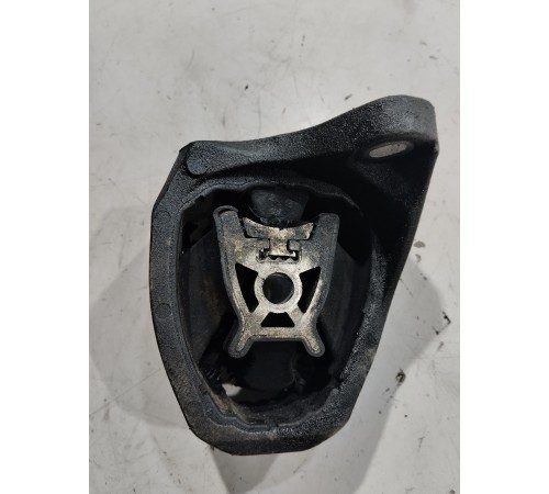 Опора двигателя