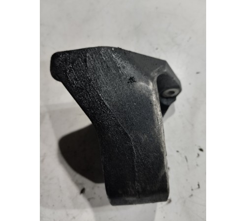 Опора двигателя