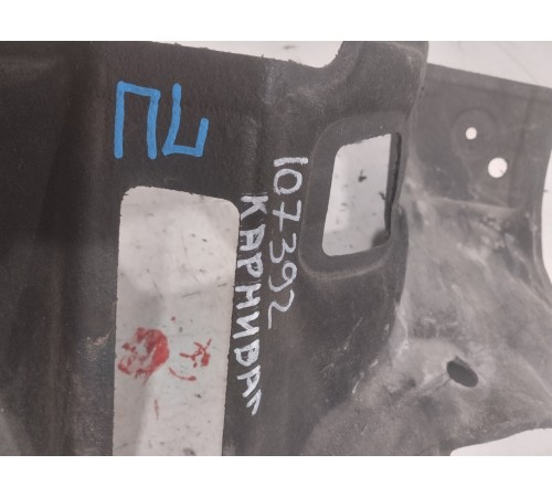 Шумоизоляция салона передняя левая