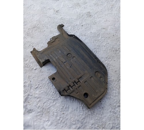 Защита днища антигравийная задняя правая