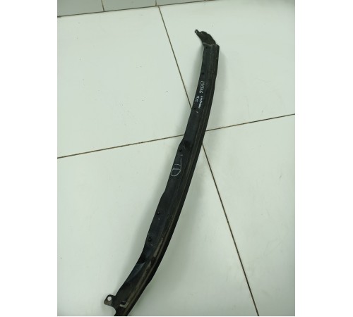 Пыльник двери передний правый