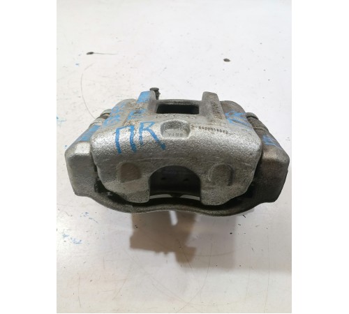 Суппорт передний правый