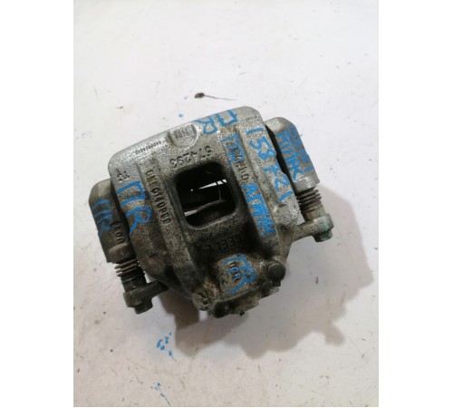 Суппорт передний правый