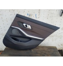 Обшивка двери задняя правая