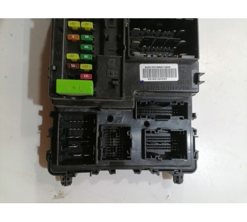 Блок управления бортовой сетью, предохранителей