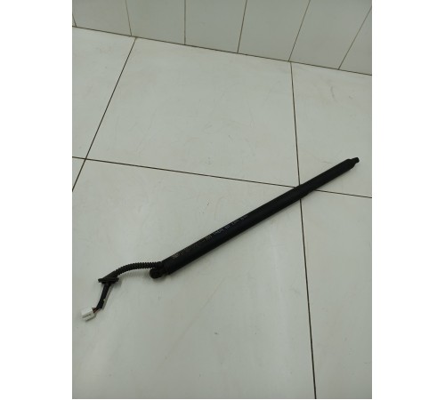 Амортизатор крышки багажника