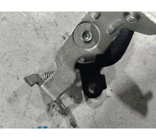 Ручка открывания бензобака