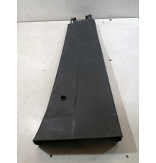 Обшивка центральной стойки правая нижняя