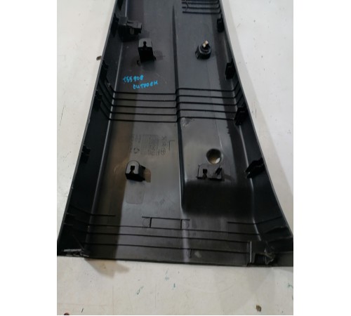 Обшивка центральной стойки правая нижняя