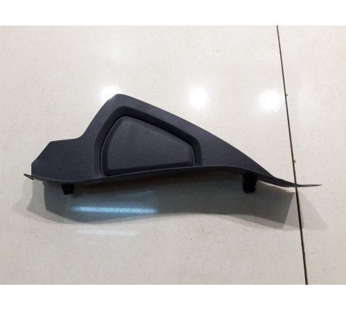 Крышка консоли левая