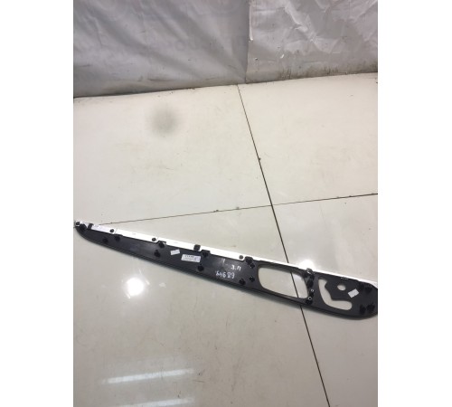 Накладка двери (задняя, правая)