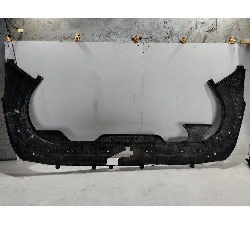 Накладка замка капота передняя