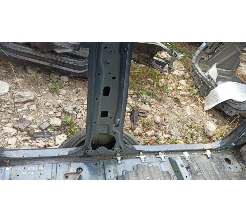 Порог со стойкой левый