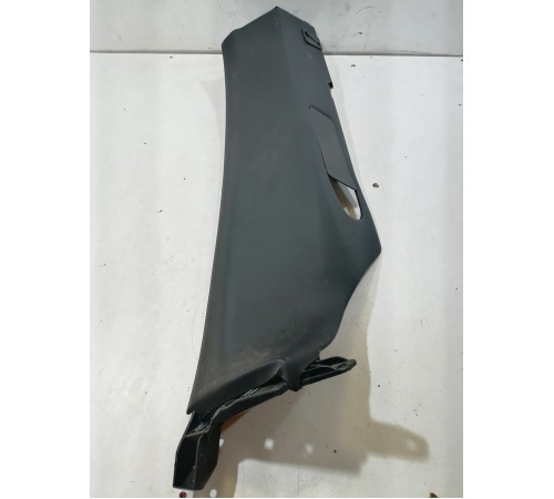 Обшивка стойки задняя правая