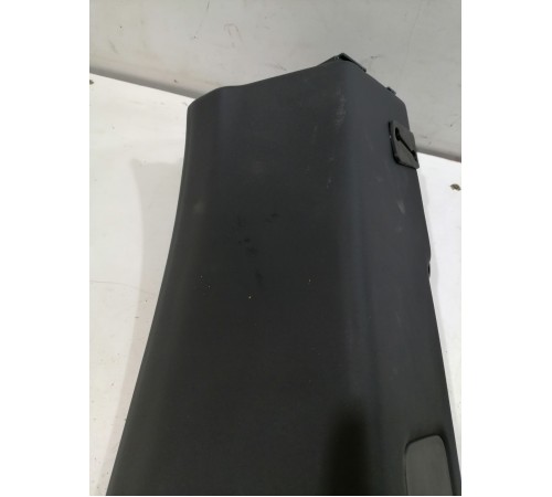 Обшивка стойки задняя правая